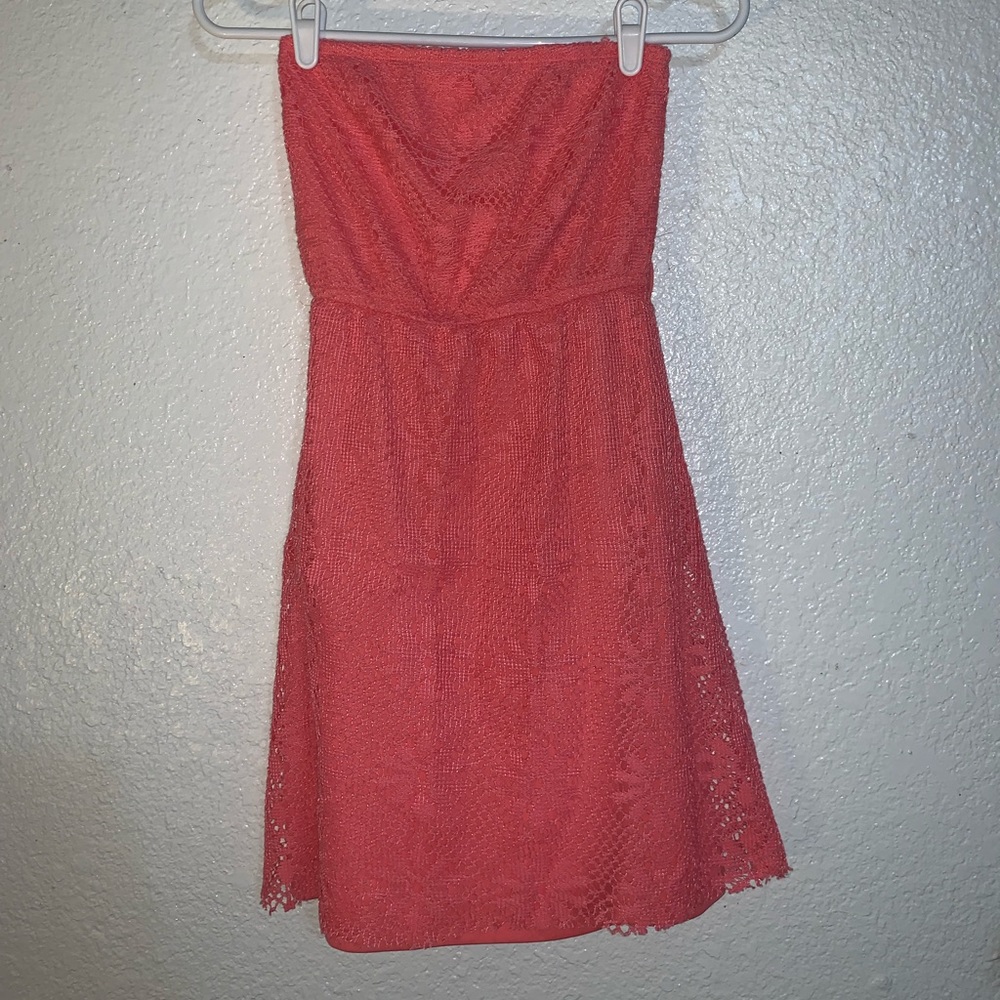 Orange short strapless dress